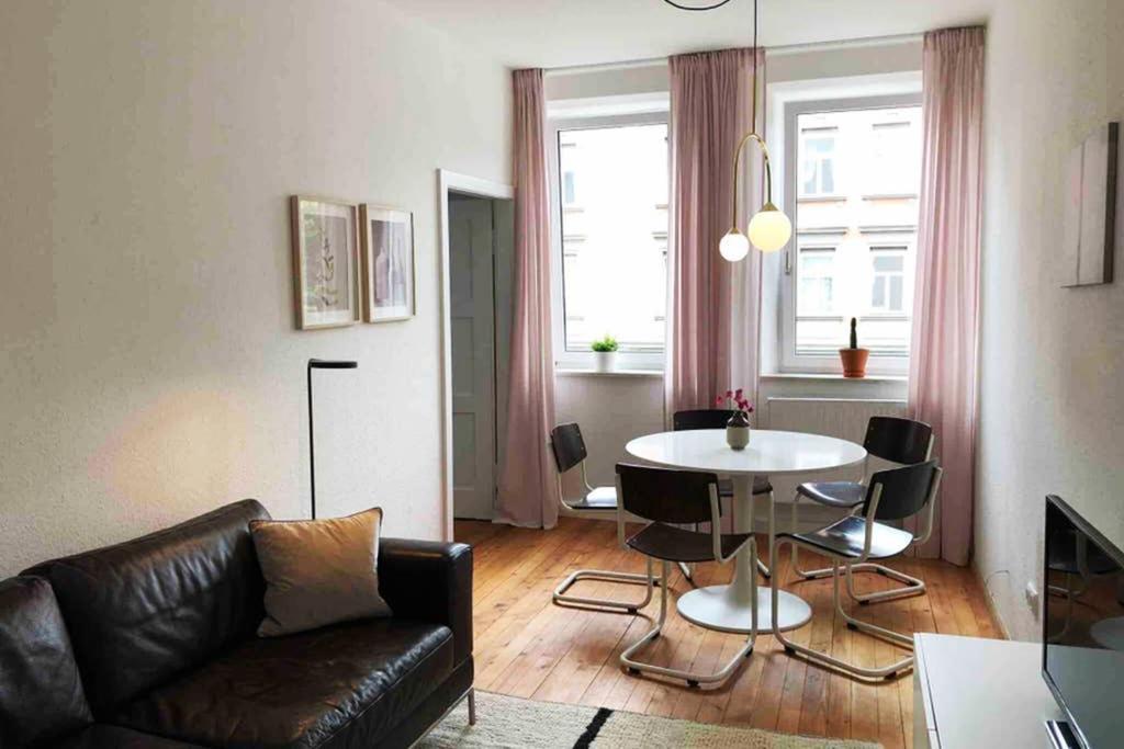 Charmant Leben Im Textilviertel - Stilvolle Wohnung - Zentral Und Ruhig 奥格斯堡 外观 照片